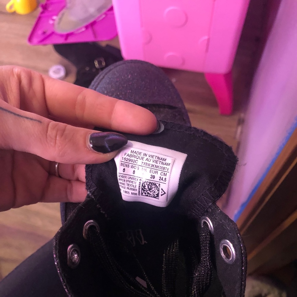 Low top converse
